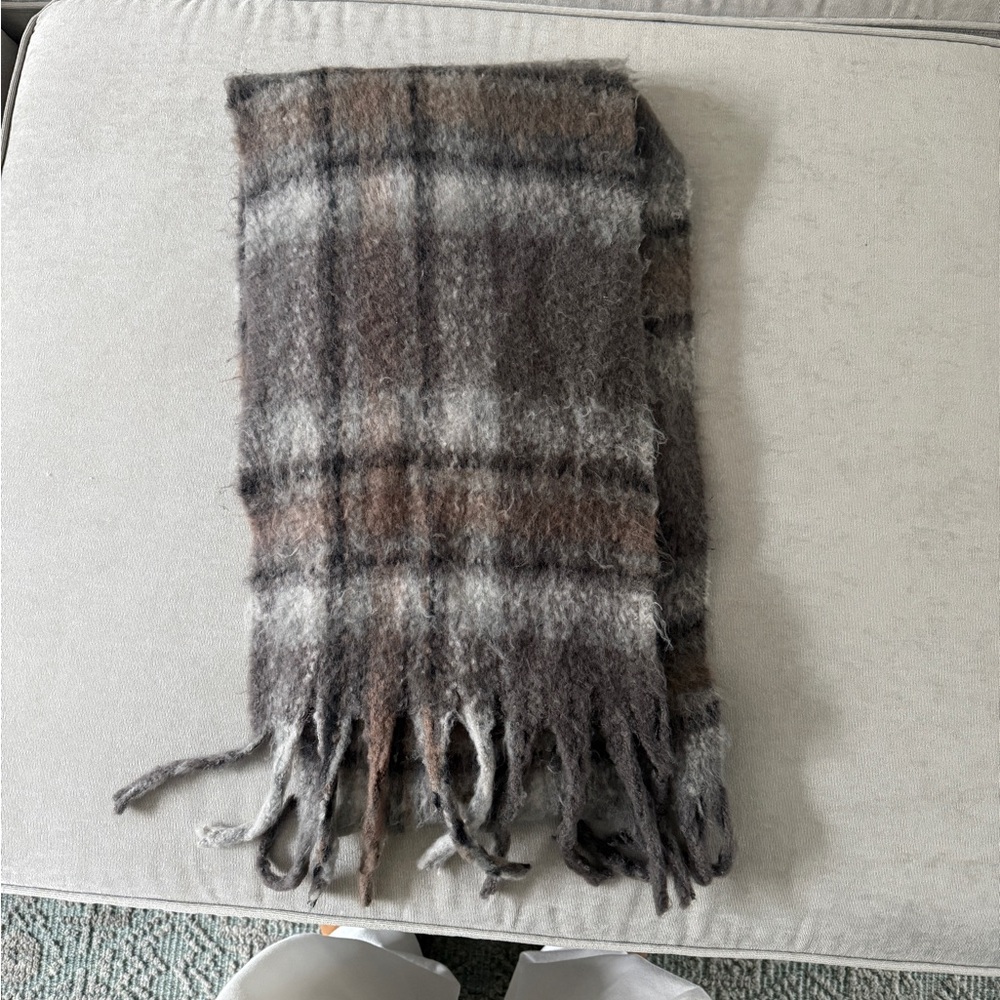 Fuzzy Scarf Multi-Colored (Purchased at Tokyo Disneyland in 2022)